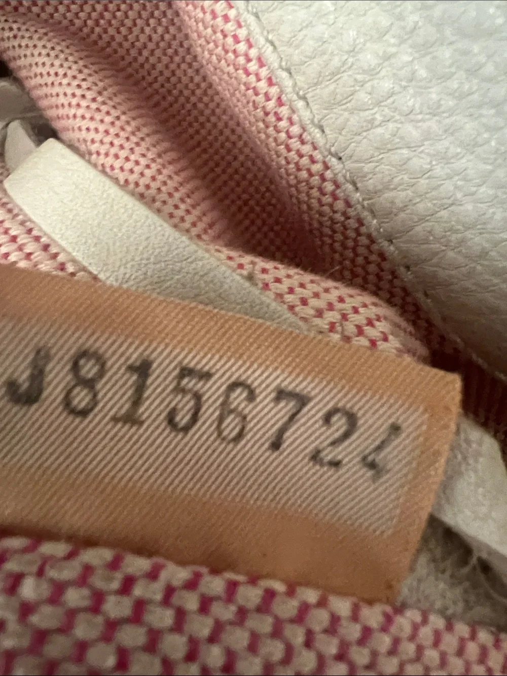 Dooney & Bourke Cream Leather Shoulder Hobo fair condition